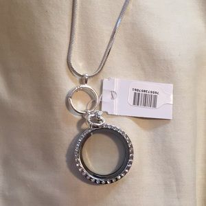 Long silver necklace/locket